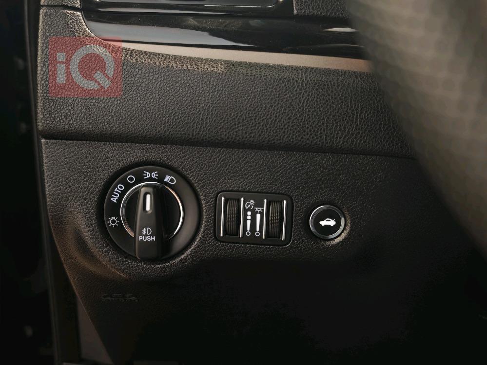 کرایسلەر 300